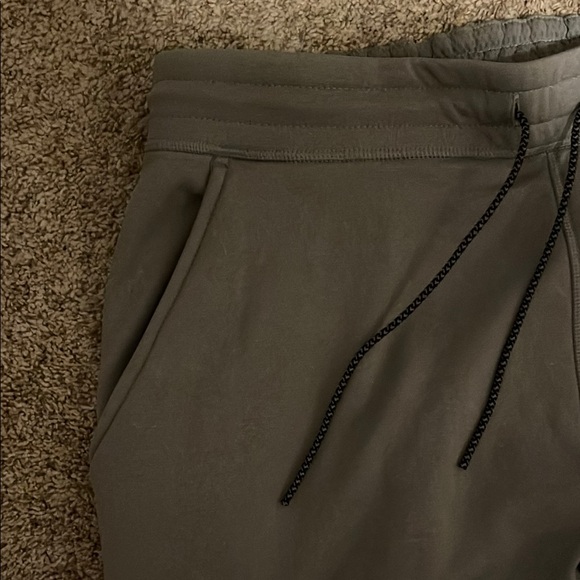 Men's Gray Sweatpants - Picture 4 of 5